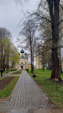 Майские праздники 2025